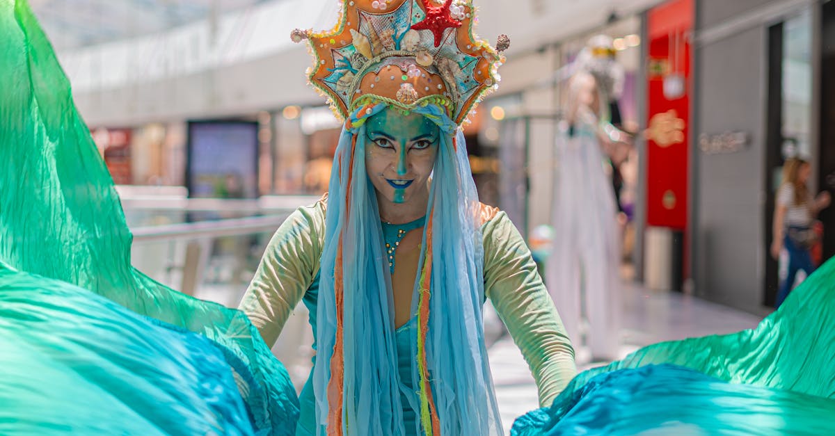 découvrez notre collection de costumes de sirène, parfaits pour les fêtes, les événements costumés ou pour éveiller l'imaginaire de vos enfants. des designs enchanteurs, des tissus de qualité et des accessoires assortis qui feront briller chaque petite sirène. plongez dans l’univers magique des mers avec nos costumes de sirène !