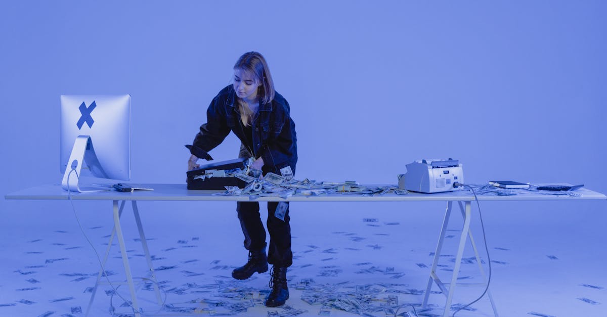 découvrez comment reconnaître et éviter les arnaques liées aux cryptomonnaies. apprenez à protéger vos investissements contre les escroqueries et à sécuriser vos transactions en ligne.